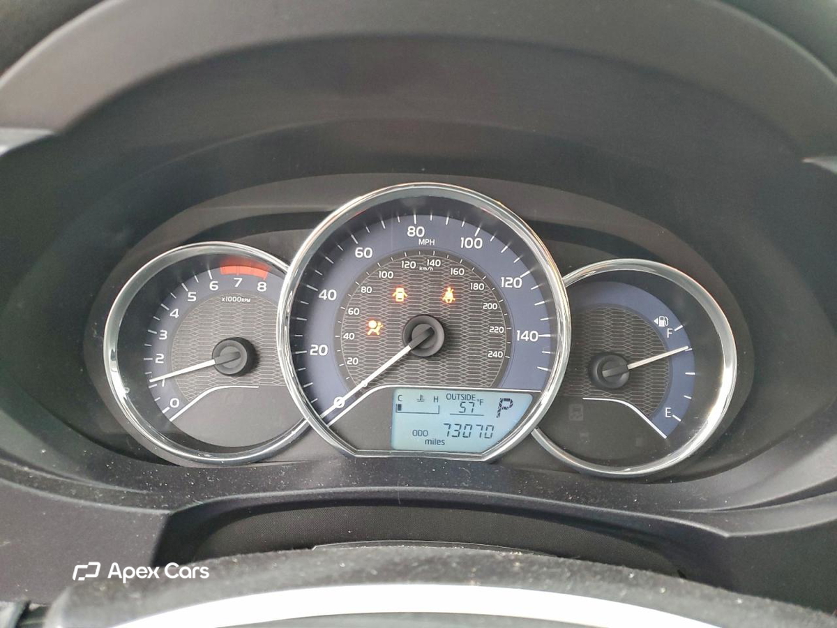 Toyota Corolla 2015