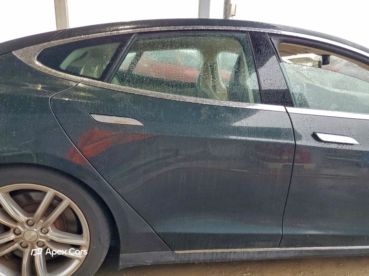 Tesla Model S 2013