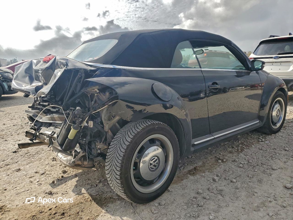 Volkswagen Beetle 2015