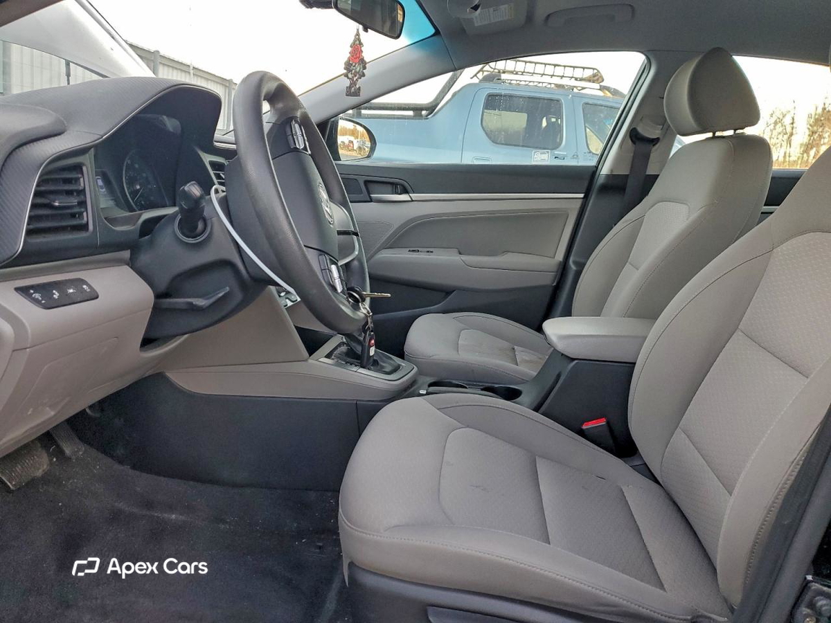Hyundai Elantra 2020
