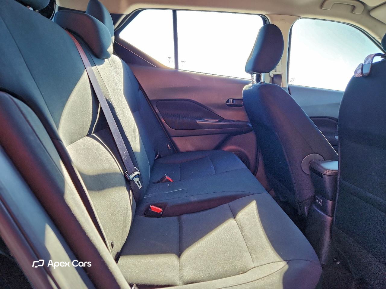 Nissan Kicks 2025