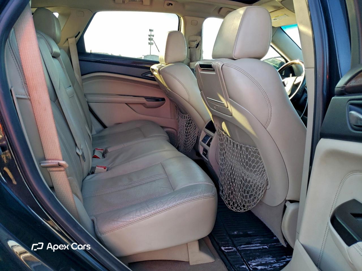 Cadillac SRX 2012