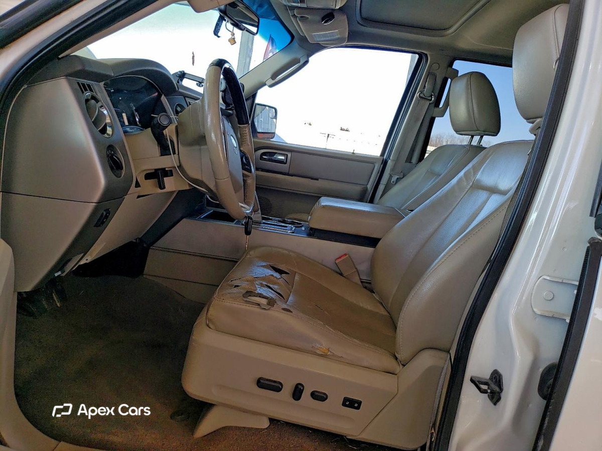 Ford Expedition 2012