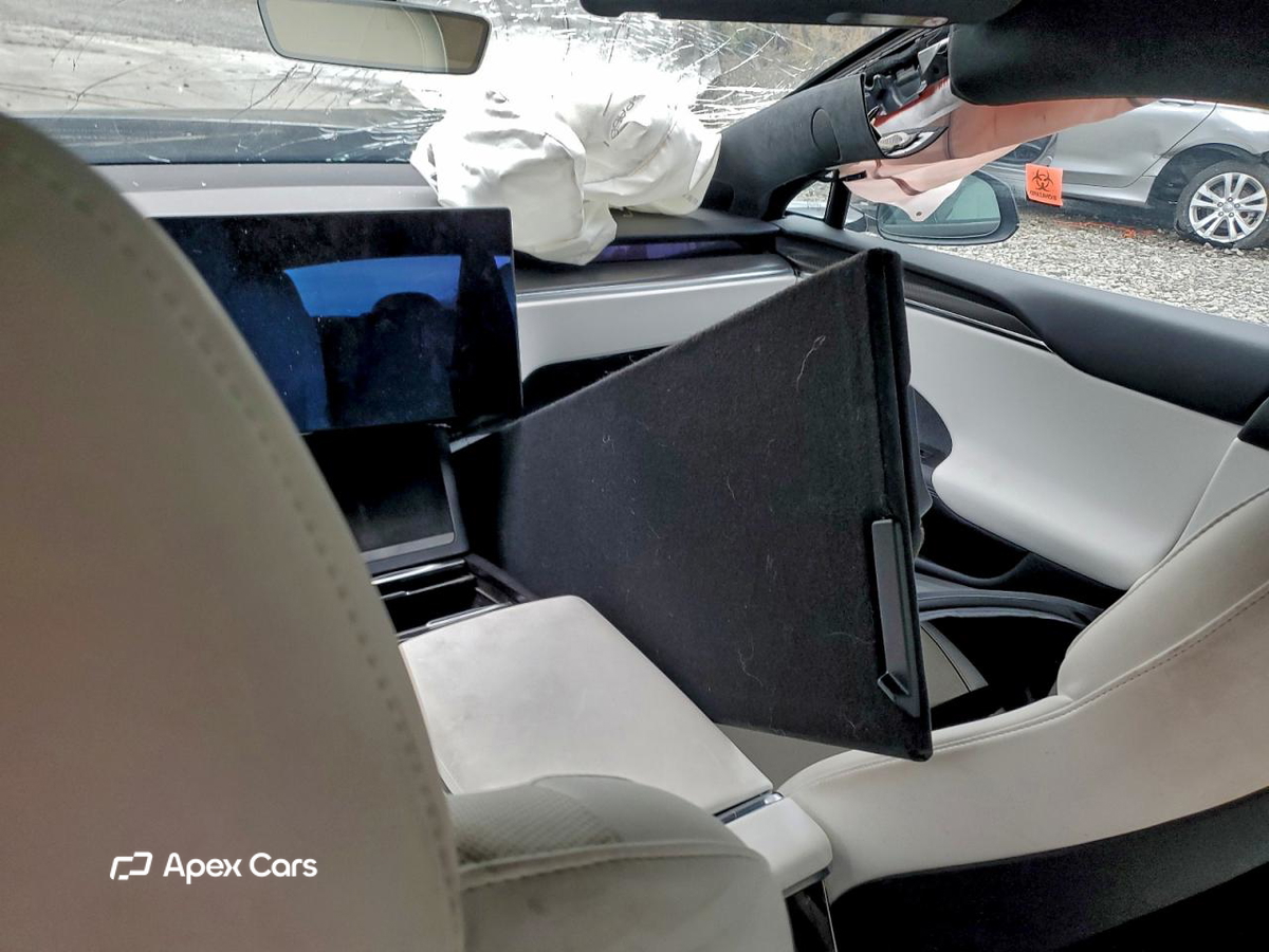 Tesla Model S 2022