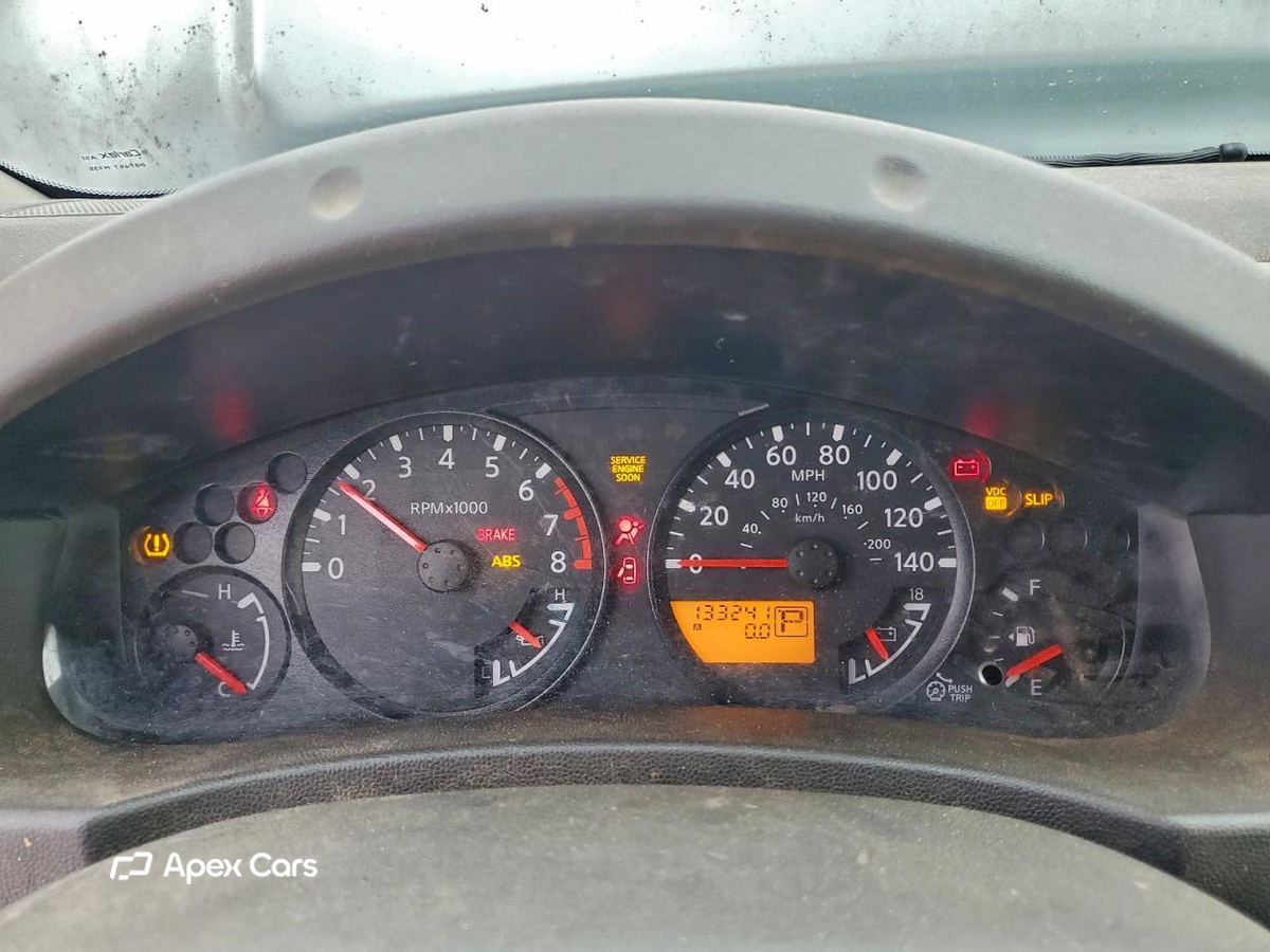Nissan Navara (Frontier) 2010
