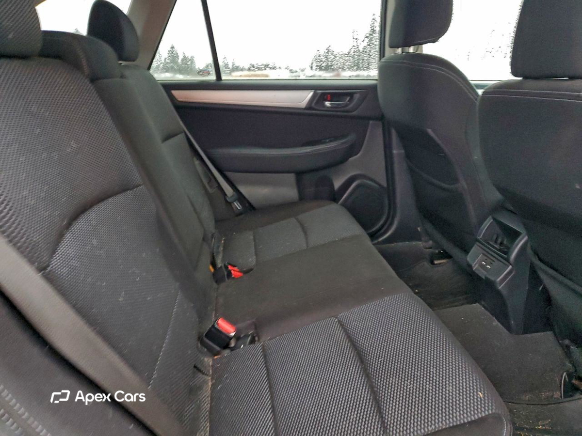Subaru Outback 2018