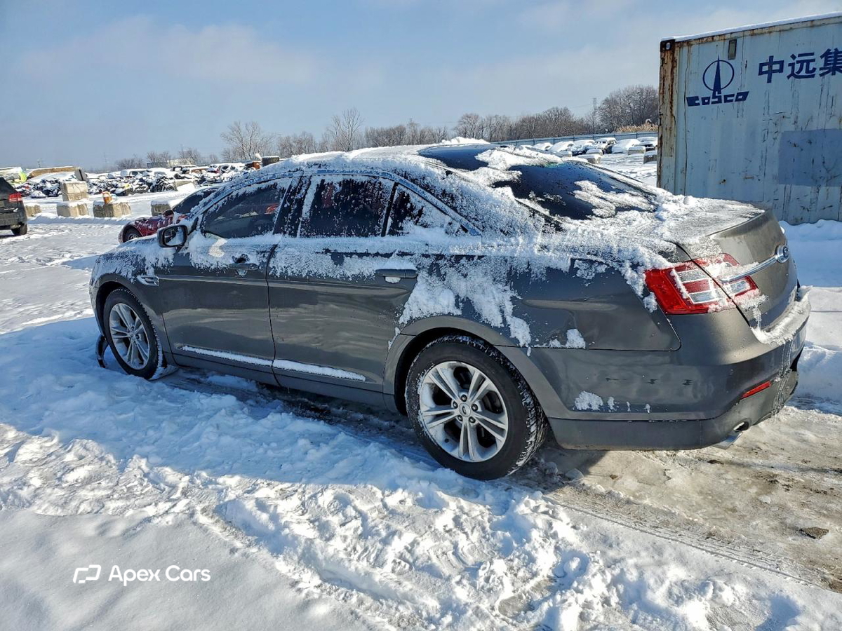 Ford Taurus 2015
