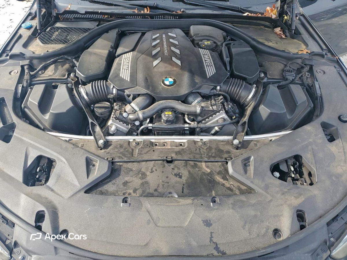 BMW Series 8 2020