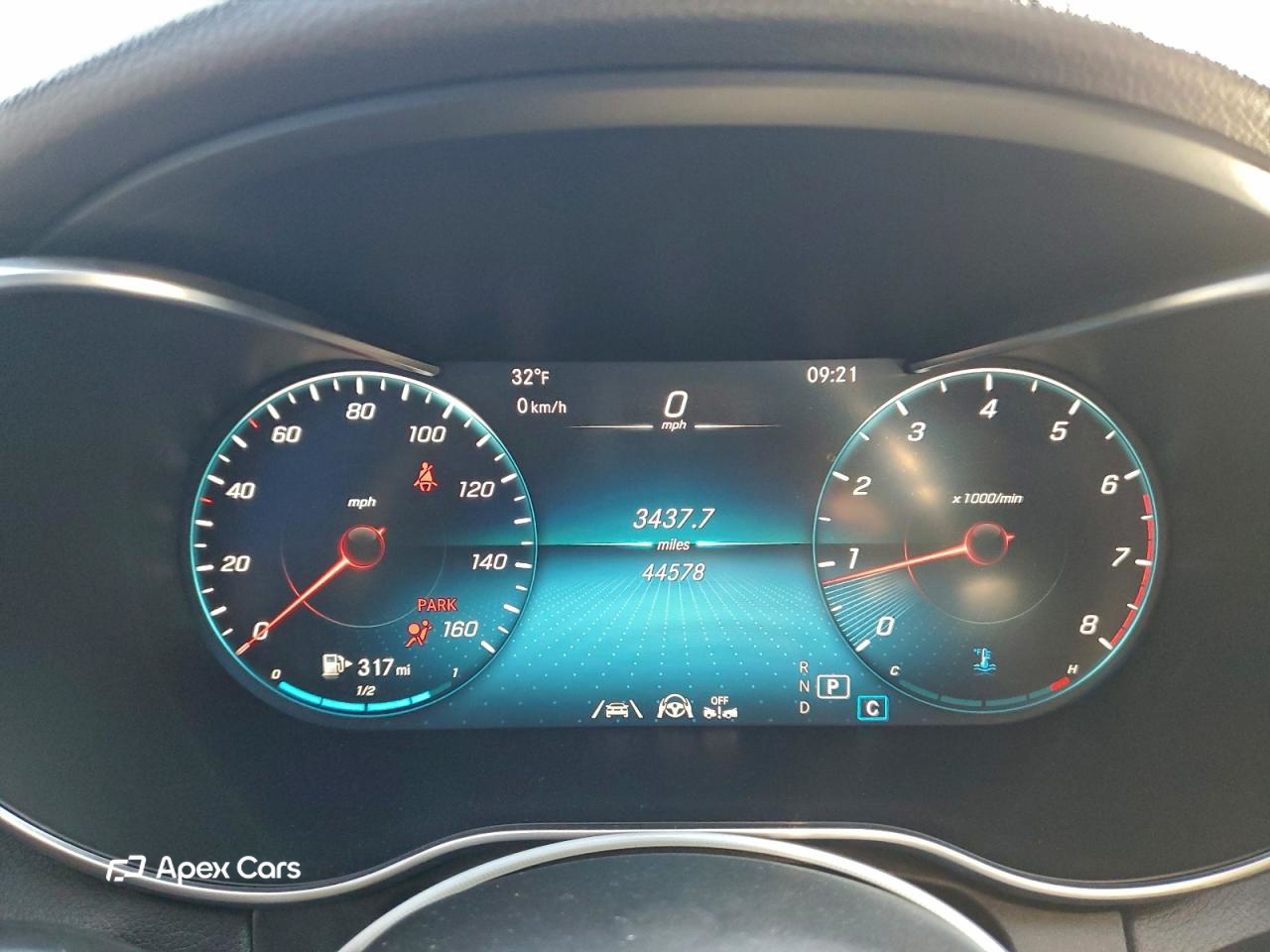 Mercedes-Benz  2020