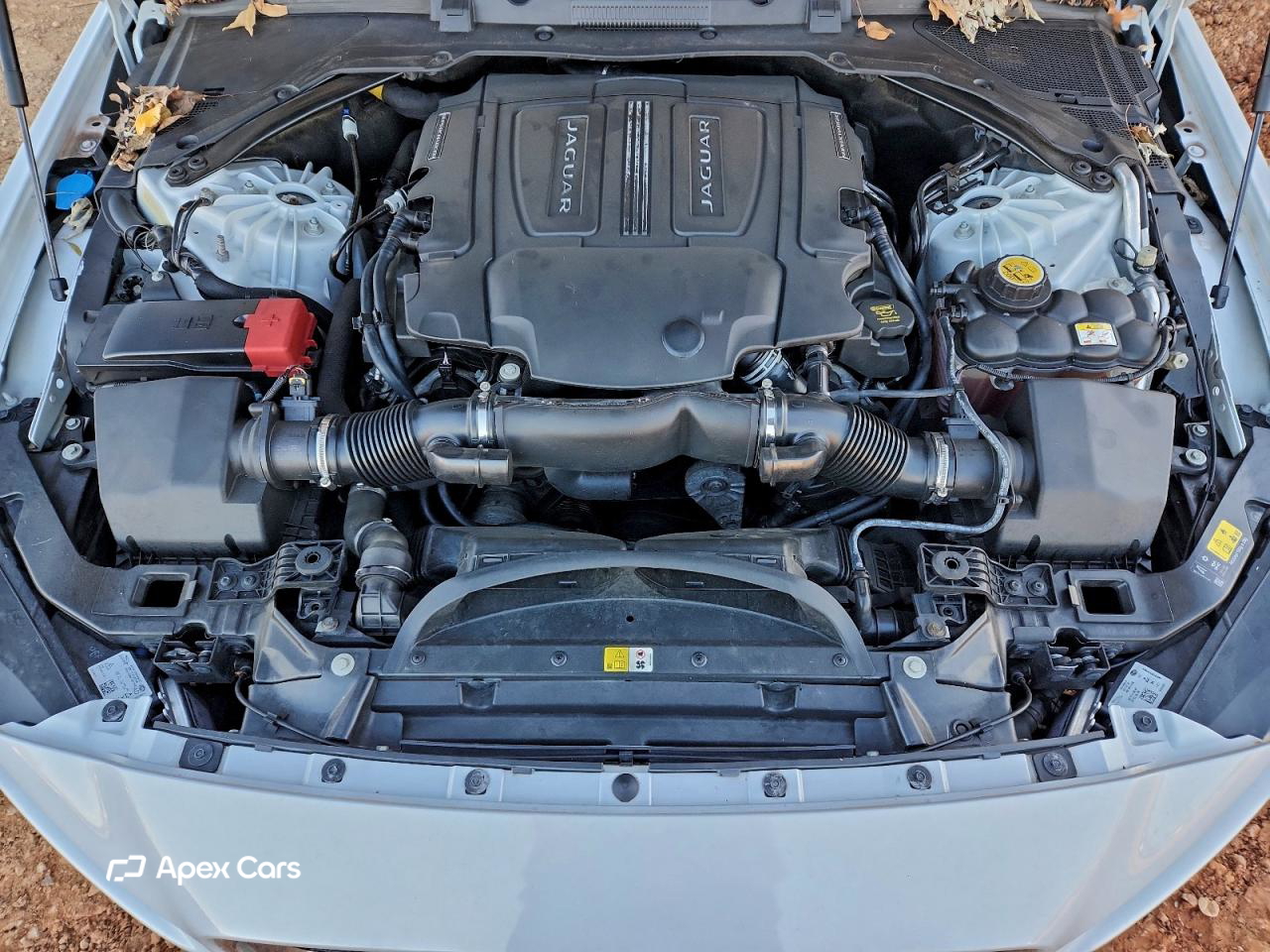 Jaguar XE 2017