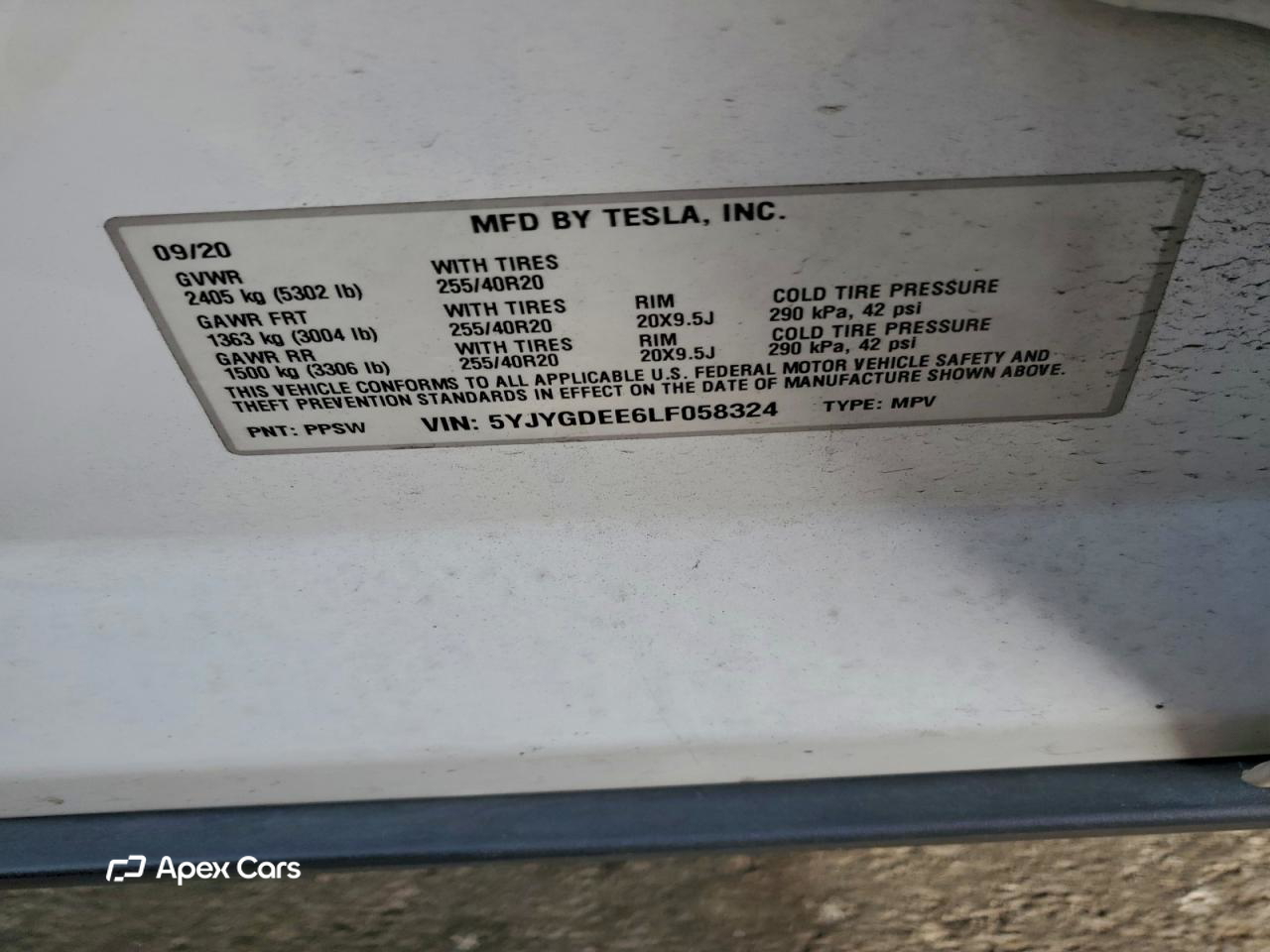 Tesla Model Y 2020