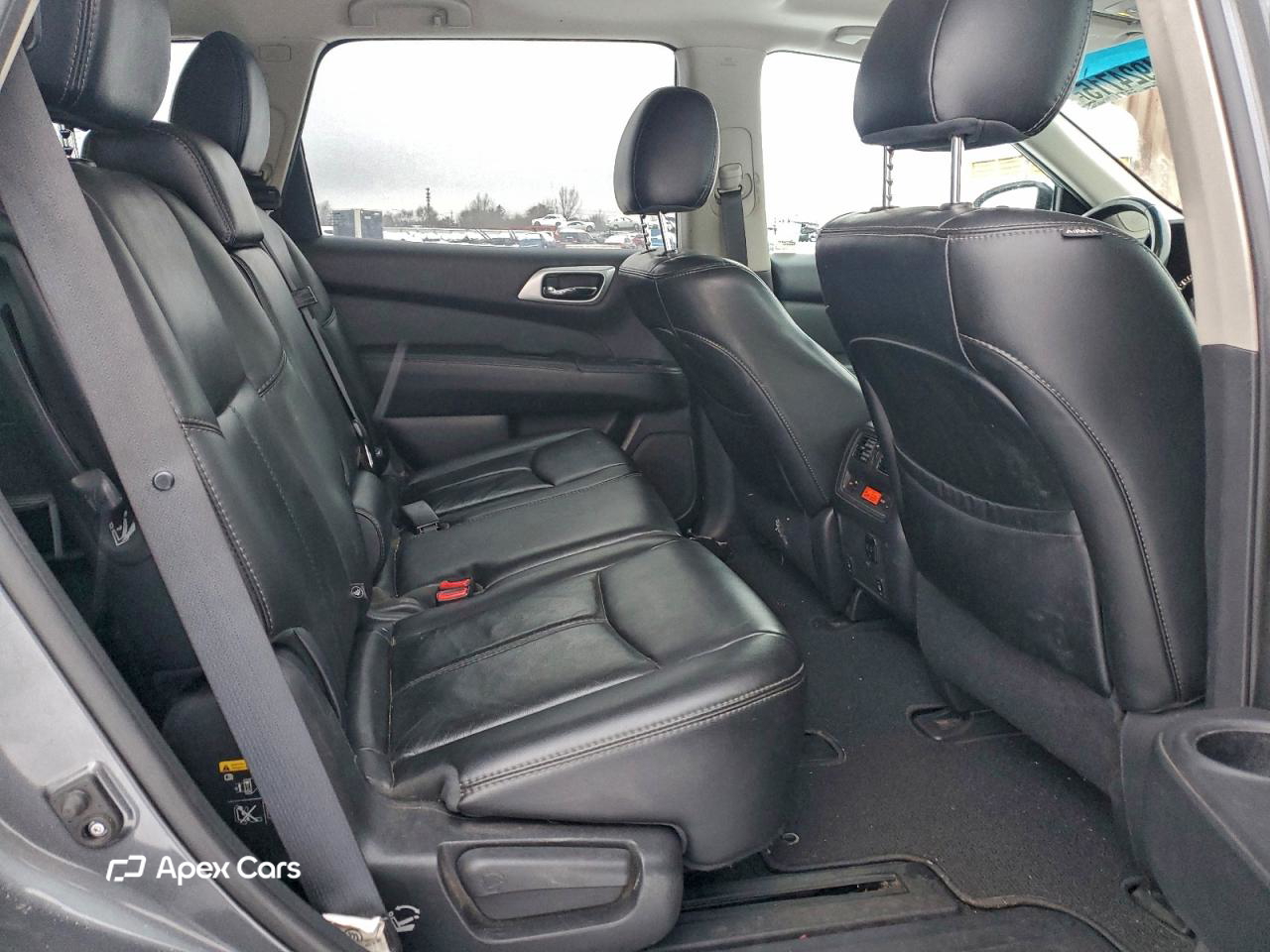 Nissan Pathfinder 2016