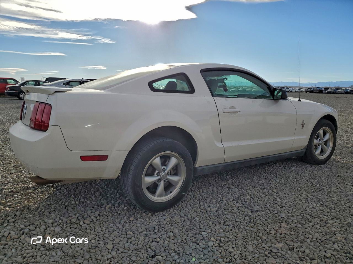 Ford Mustang 2008