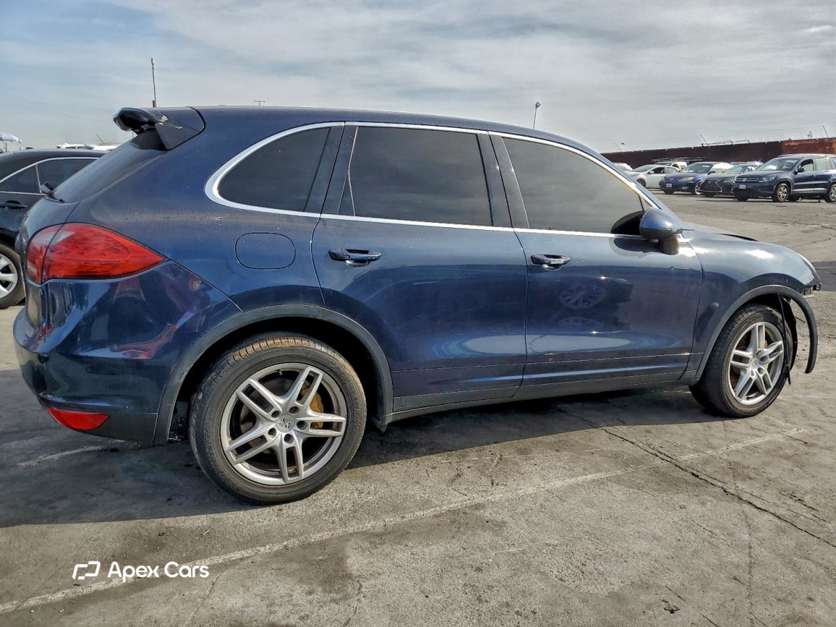 Porsche Cayenne 2011