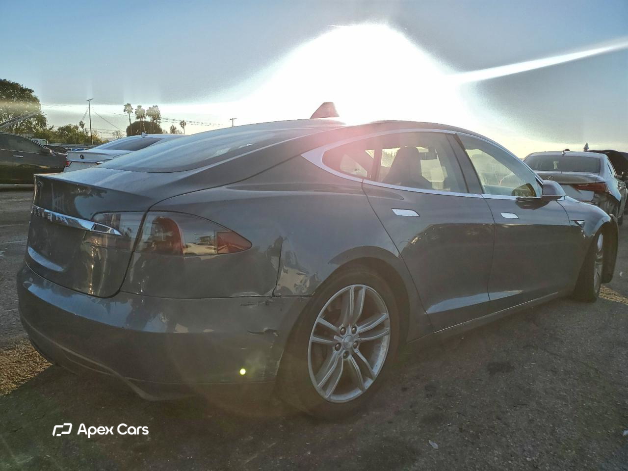 Tesla Model S 2013