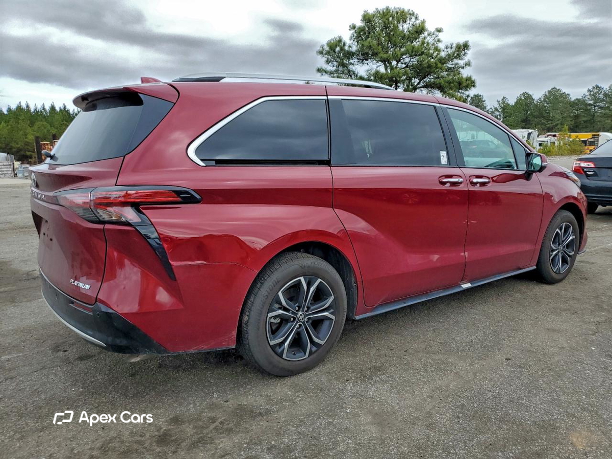 Toyota Sienna 2025