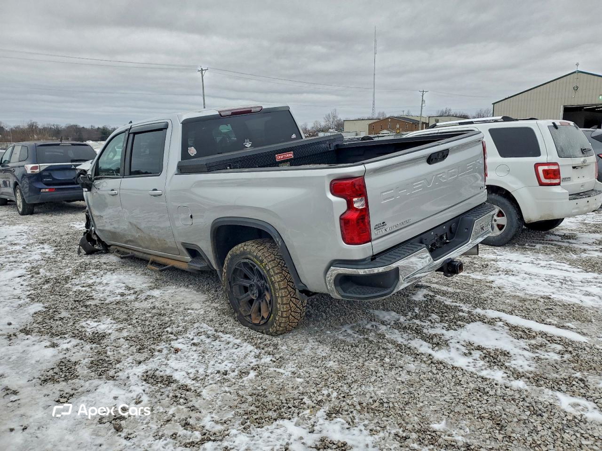 Chevrolet Silverado 2023