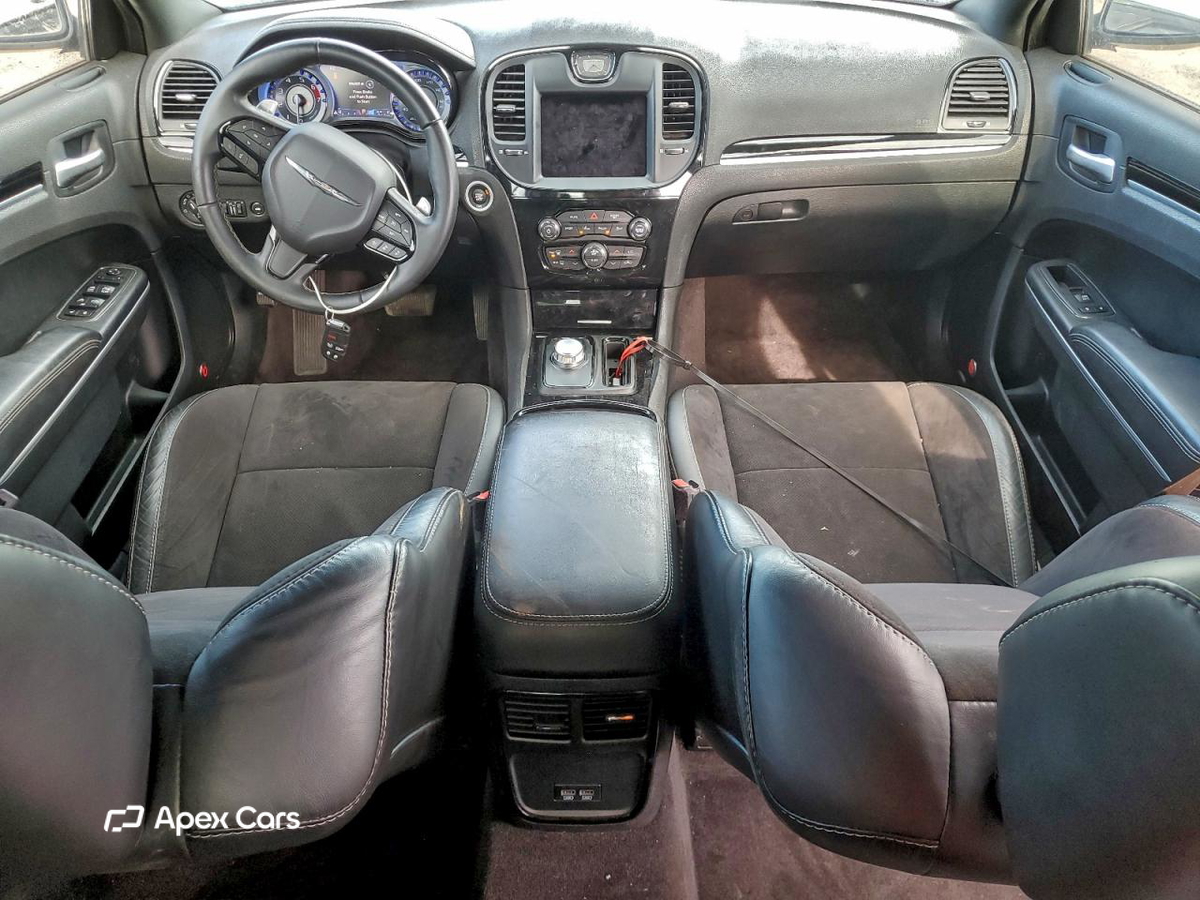 Chrysler 300 2018