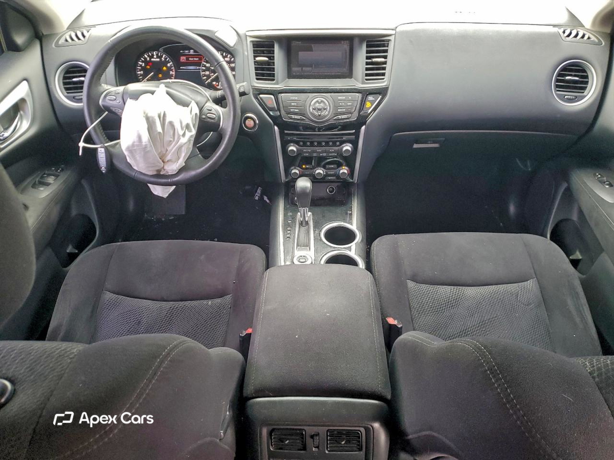 Nissan Pathfinder 2016