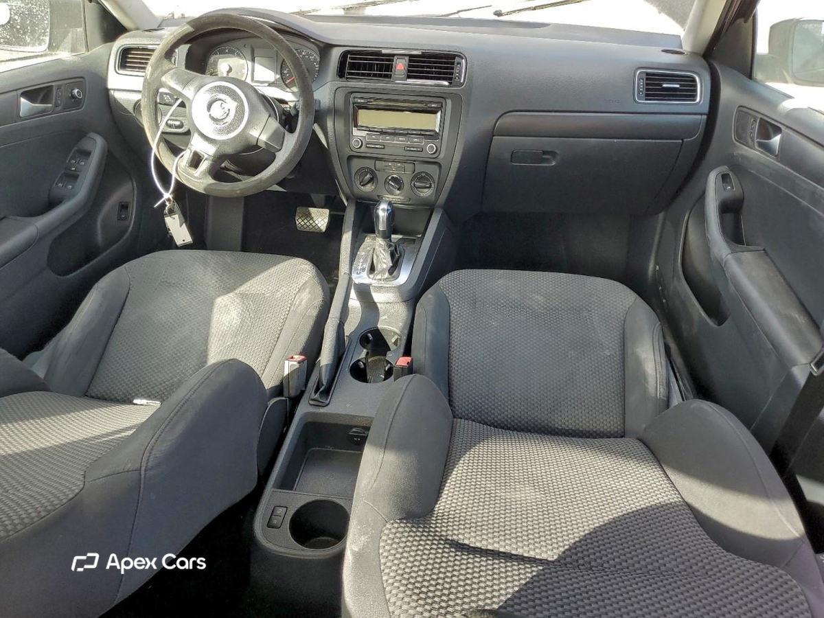 Volkswagen Jetta 2013