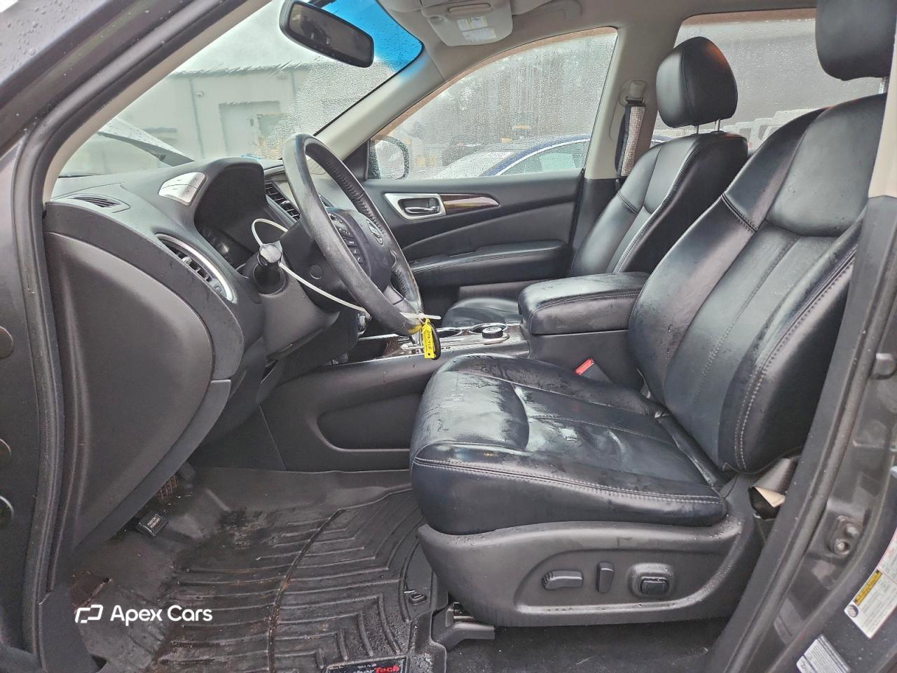 Nissan Pathfinder 2014