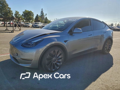 Tesla Model Y 2024 - Zdjęcie 1 z 13