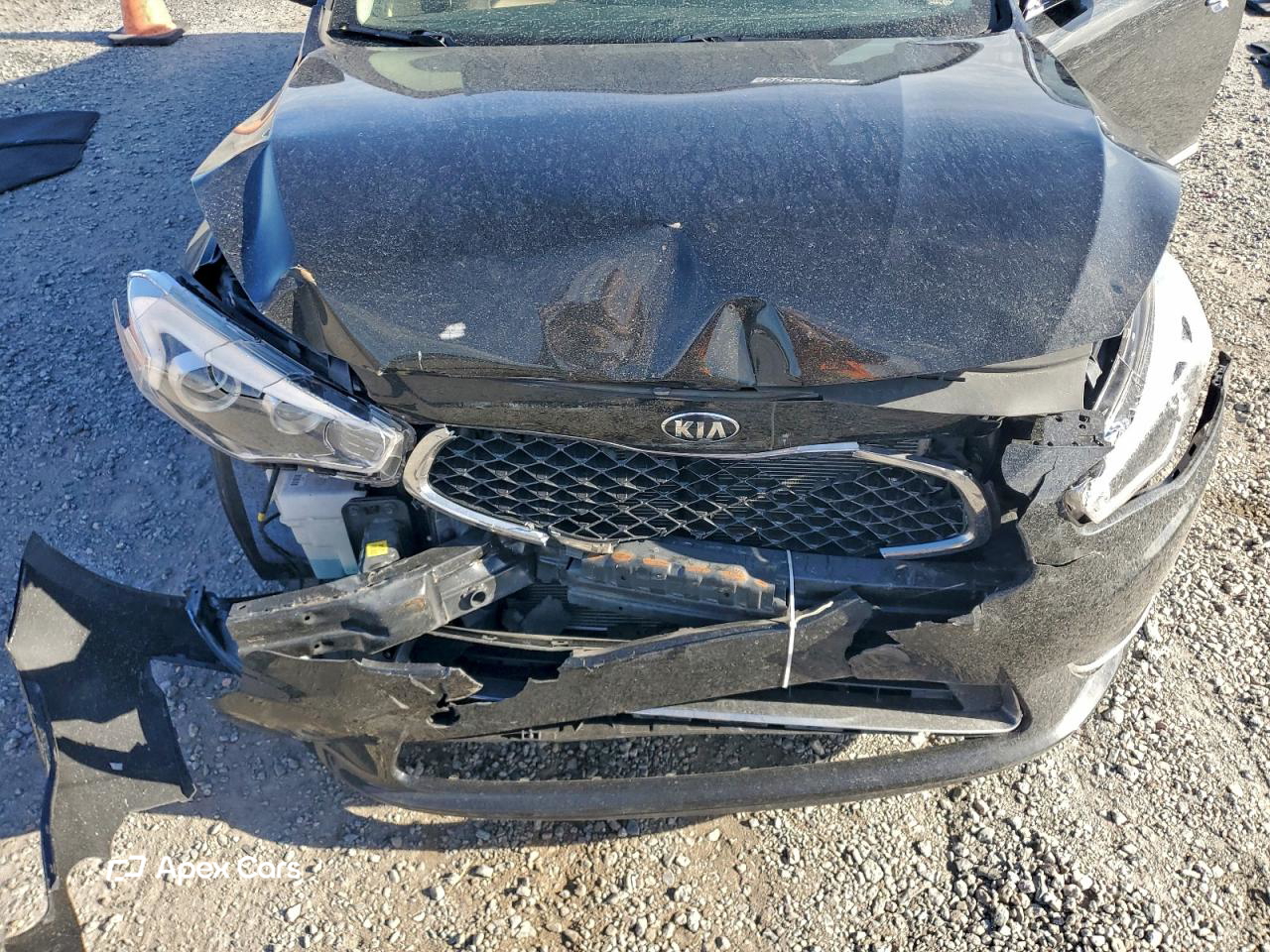 Kia Cadenza 2016
