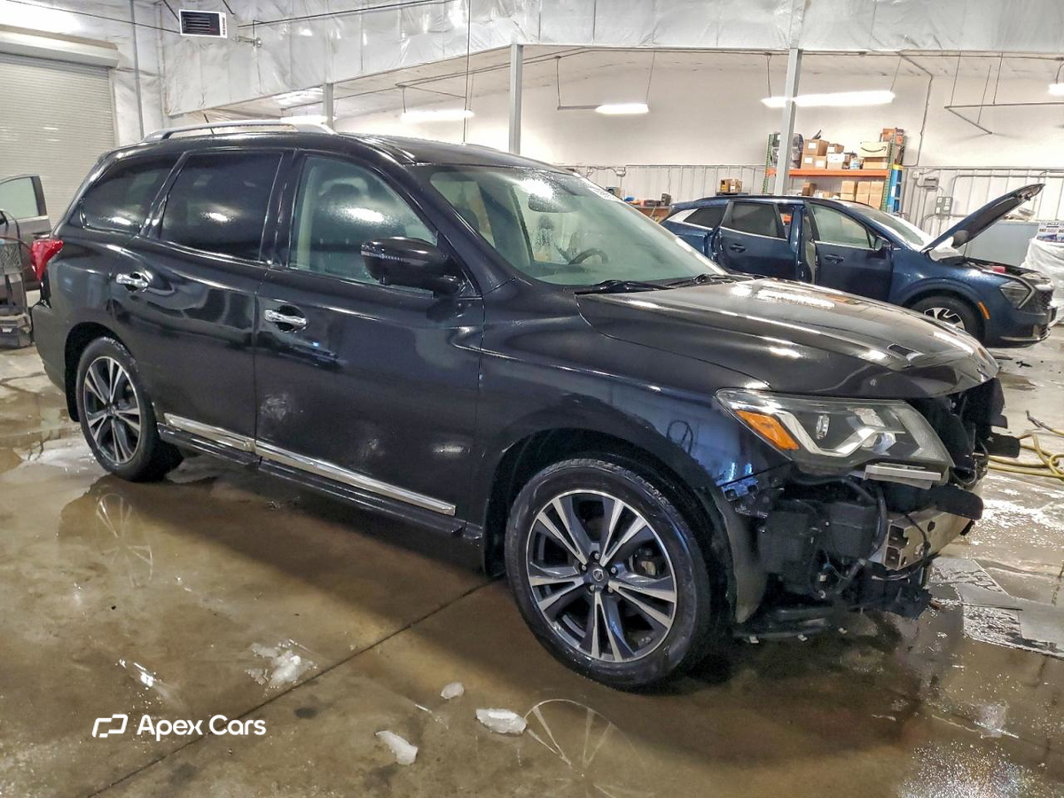 Nissan Pathfinder 2018
