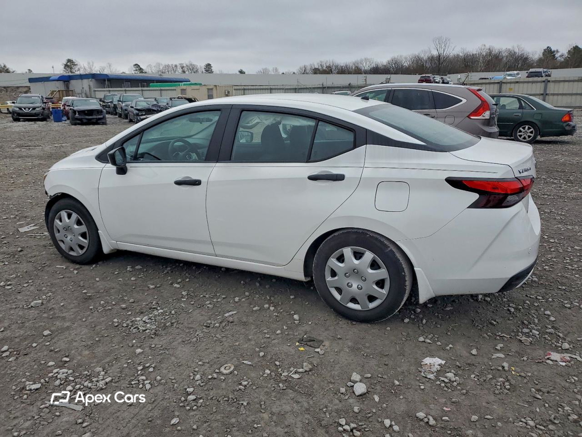 Nissan Versa 2021