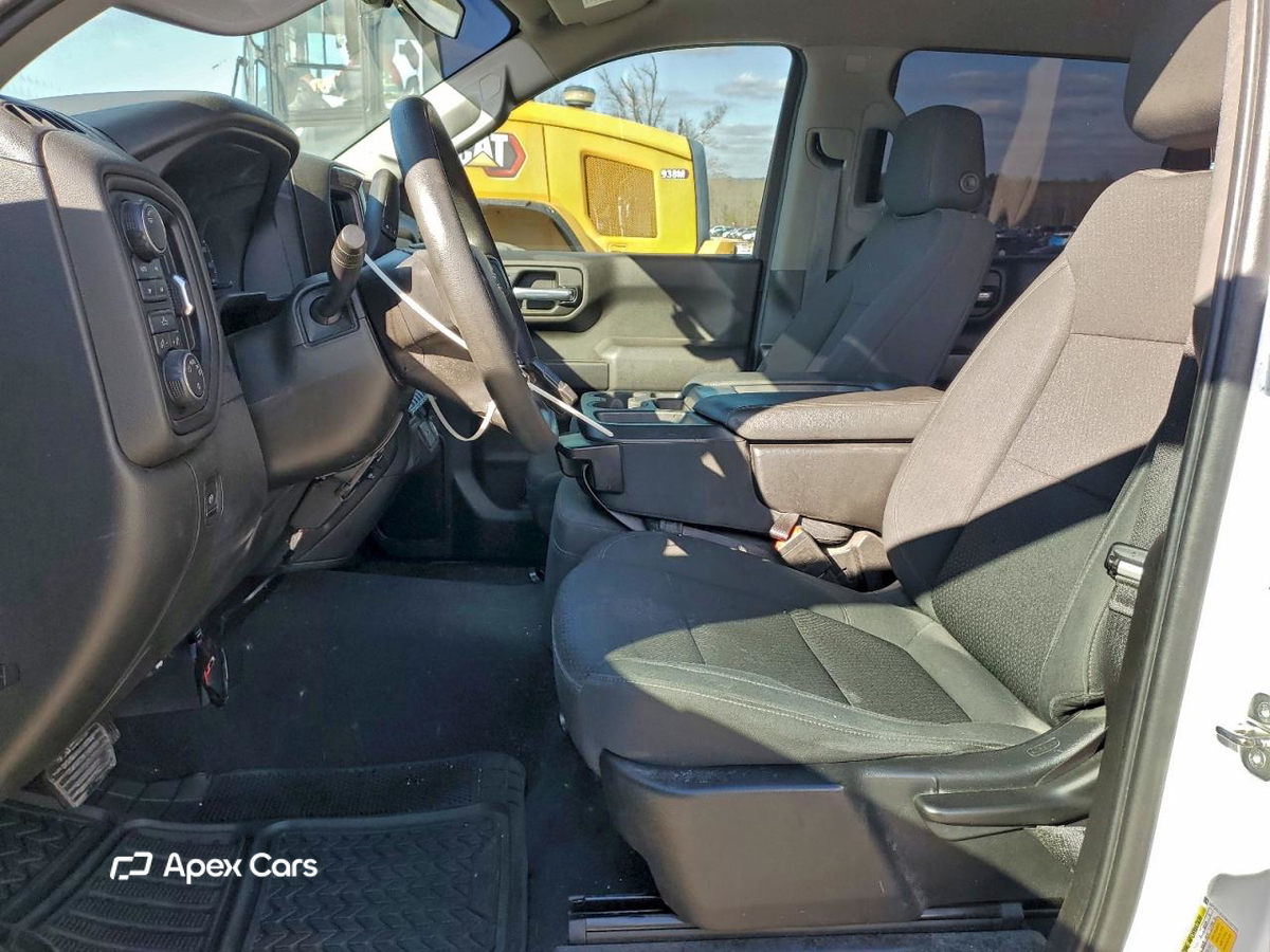 Chevrolet Silverado 2021