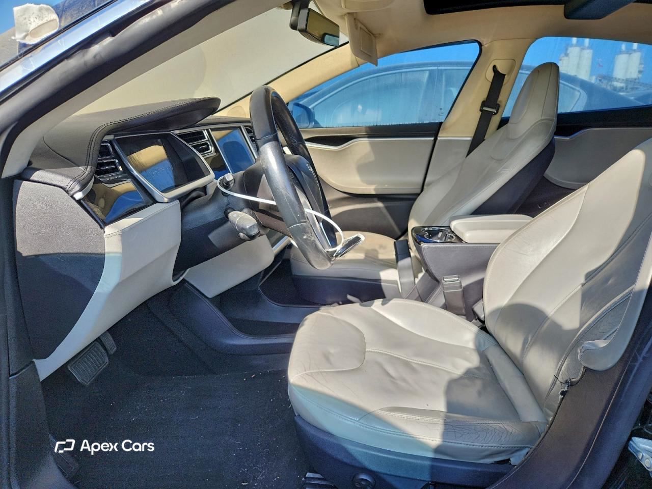 Tesla Model S 2013
