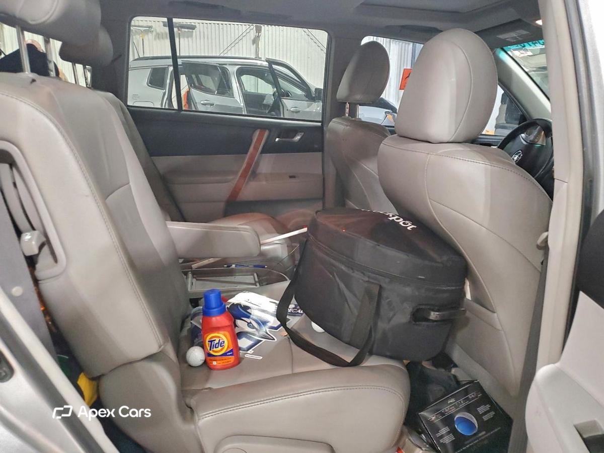 Toyota Highlander 2010