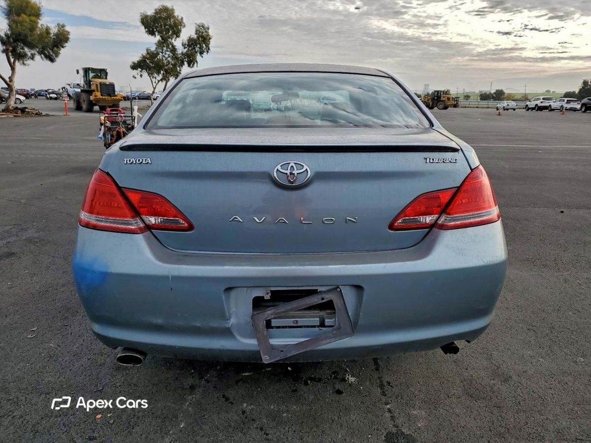 Toyota Avalon 2007