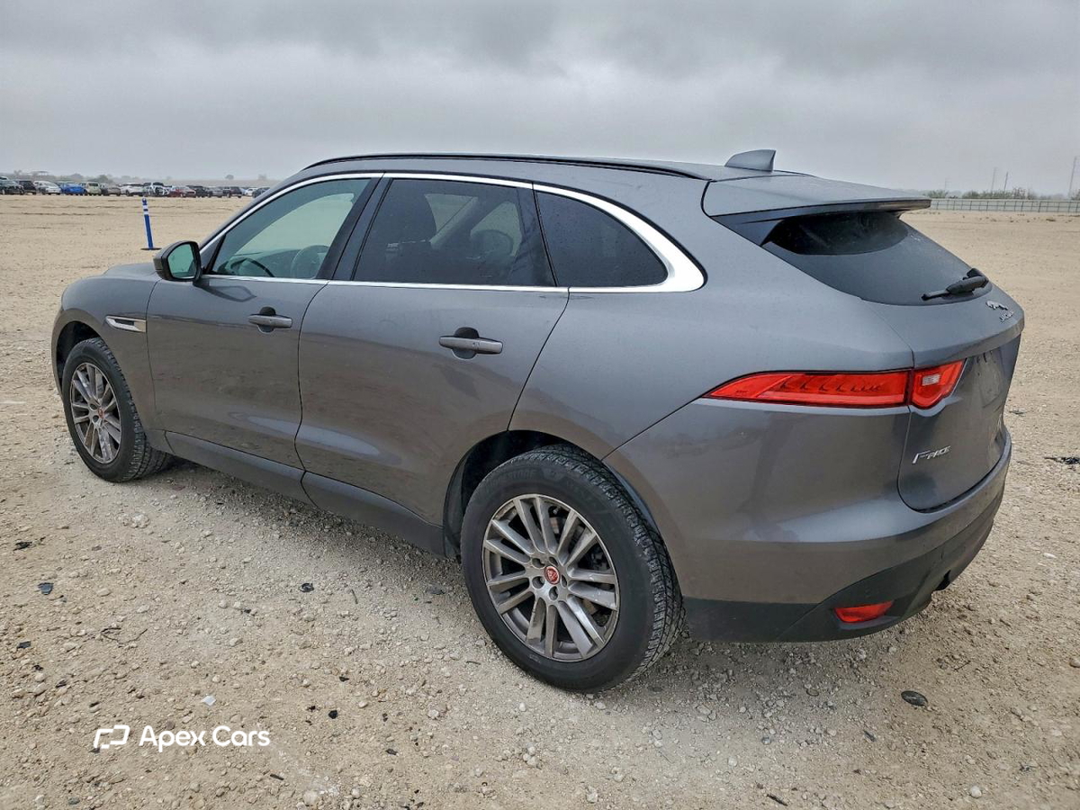 Jaguar F-Pace 2018