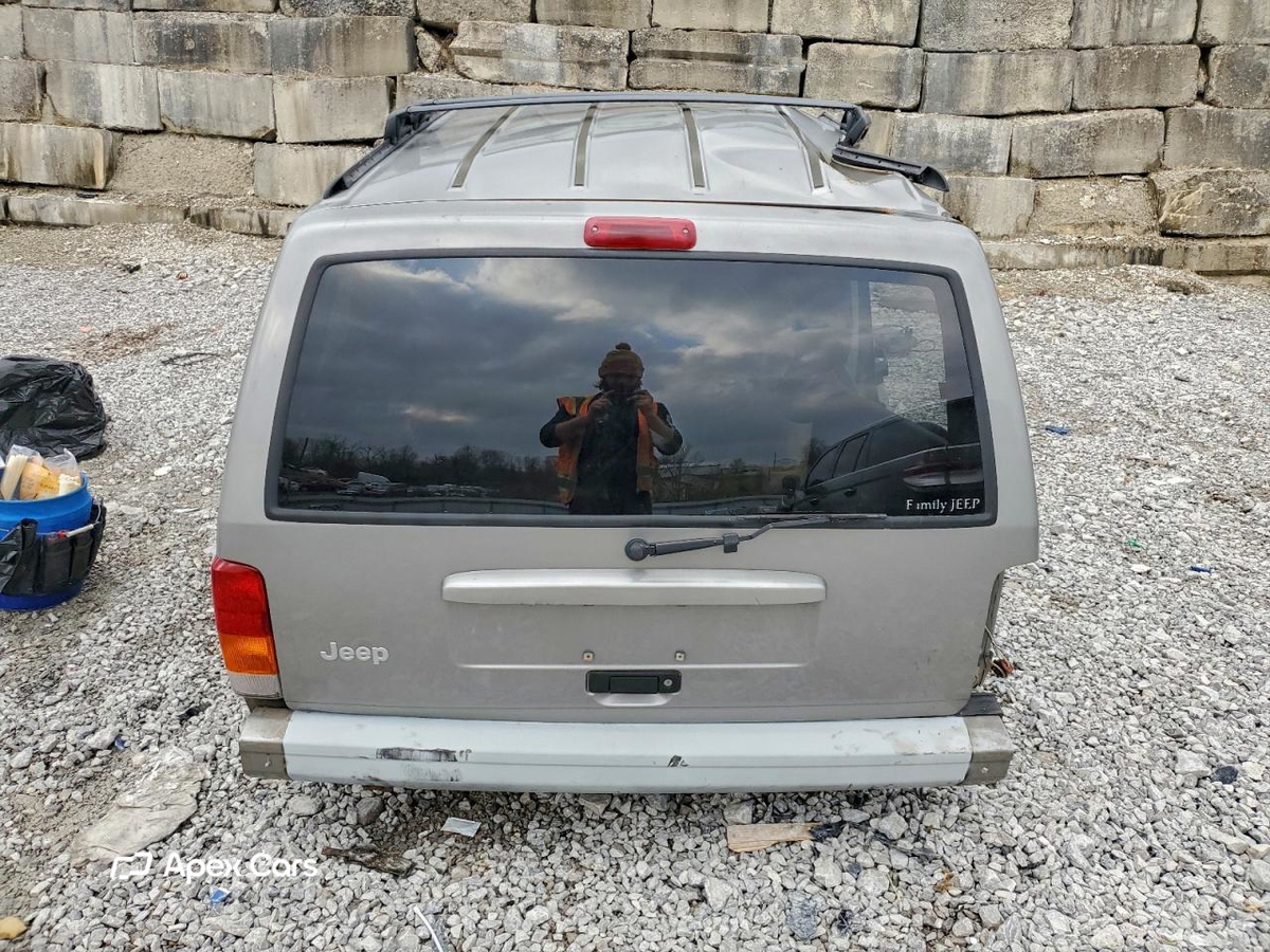 Jeep Cherokee 2000