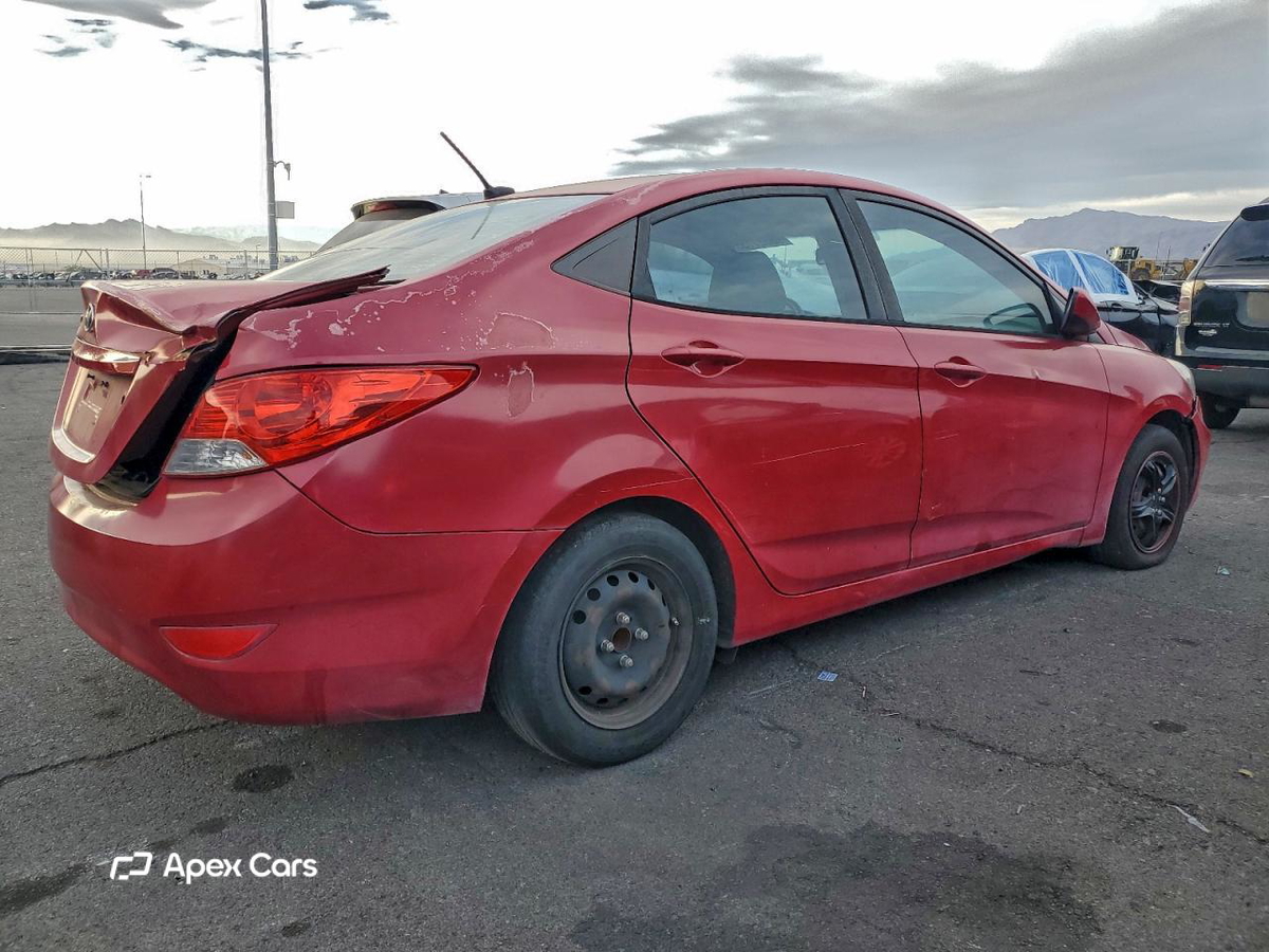 Hyundai Accent 2015