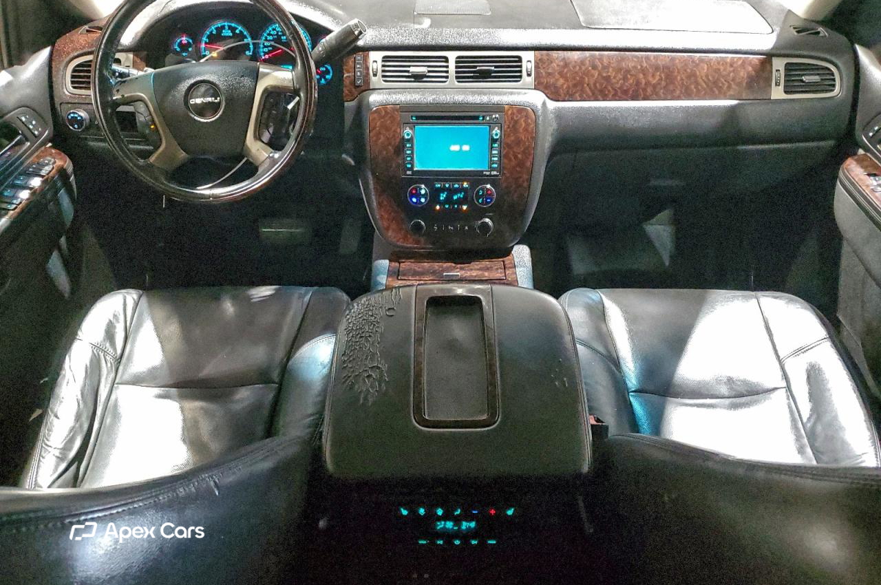 GMC Yukon 2010