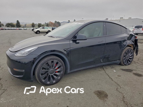 Tesla Model Y 2023 - Image 1 of 13