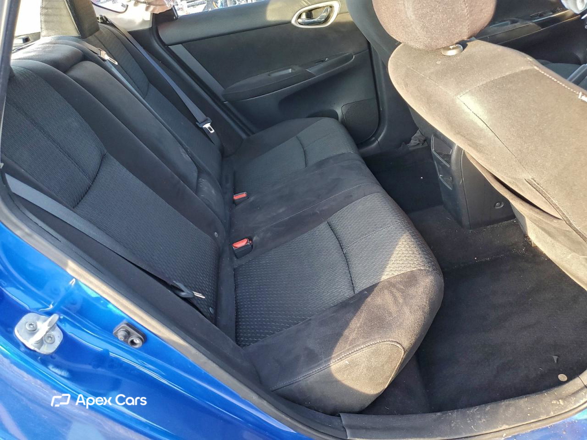 Nissan Sentra 2015
