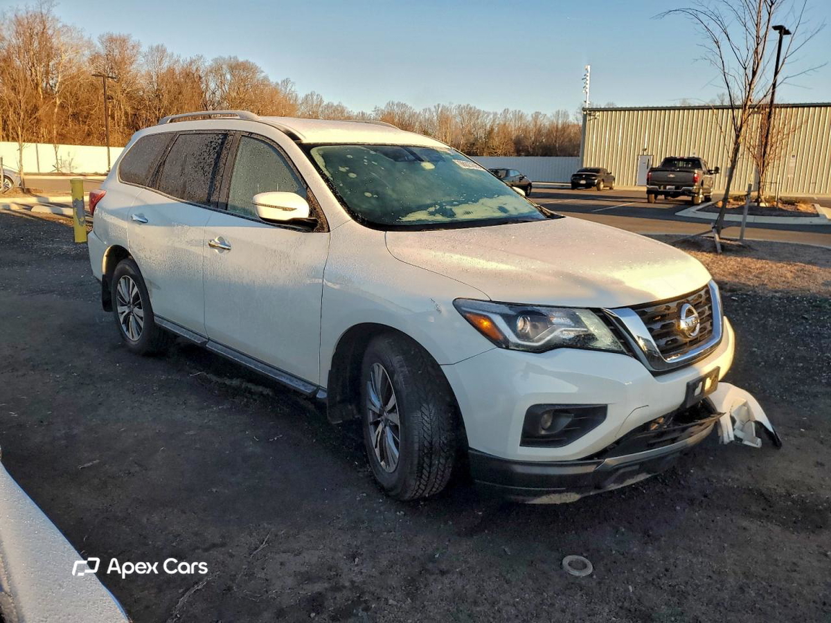 Nissan Pathfinder 2017