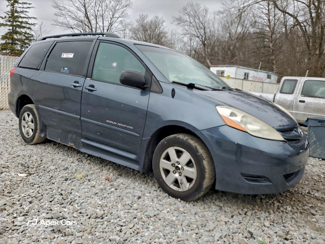 Toyota Sienna 2010