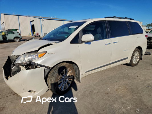 Toyota Sienna 2011 - Image 1 of 13
