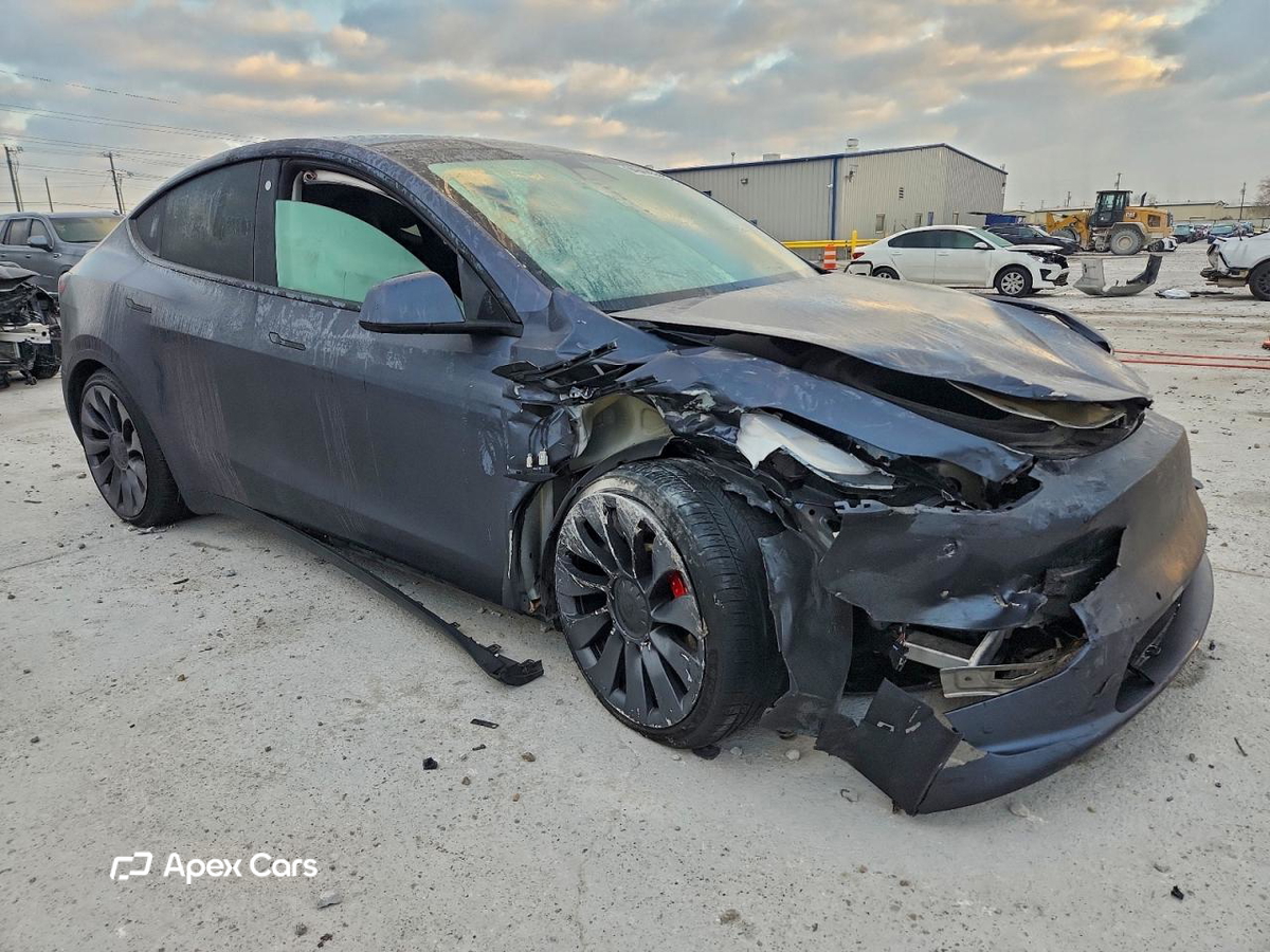 Tesla Model Y 2022
