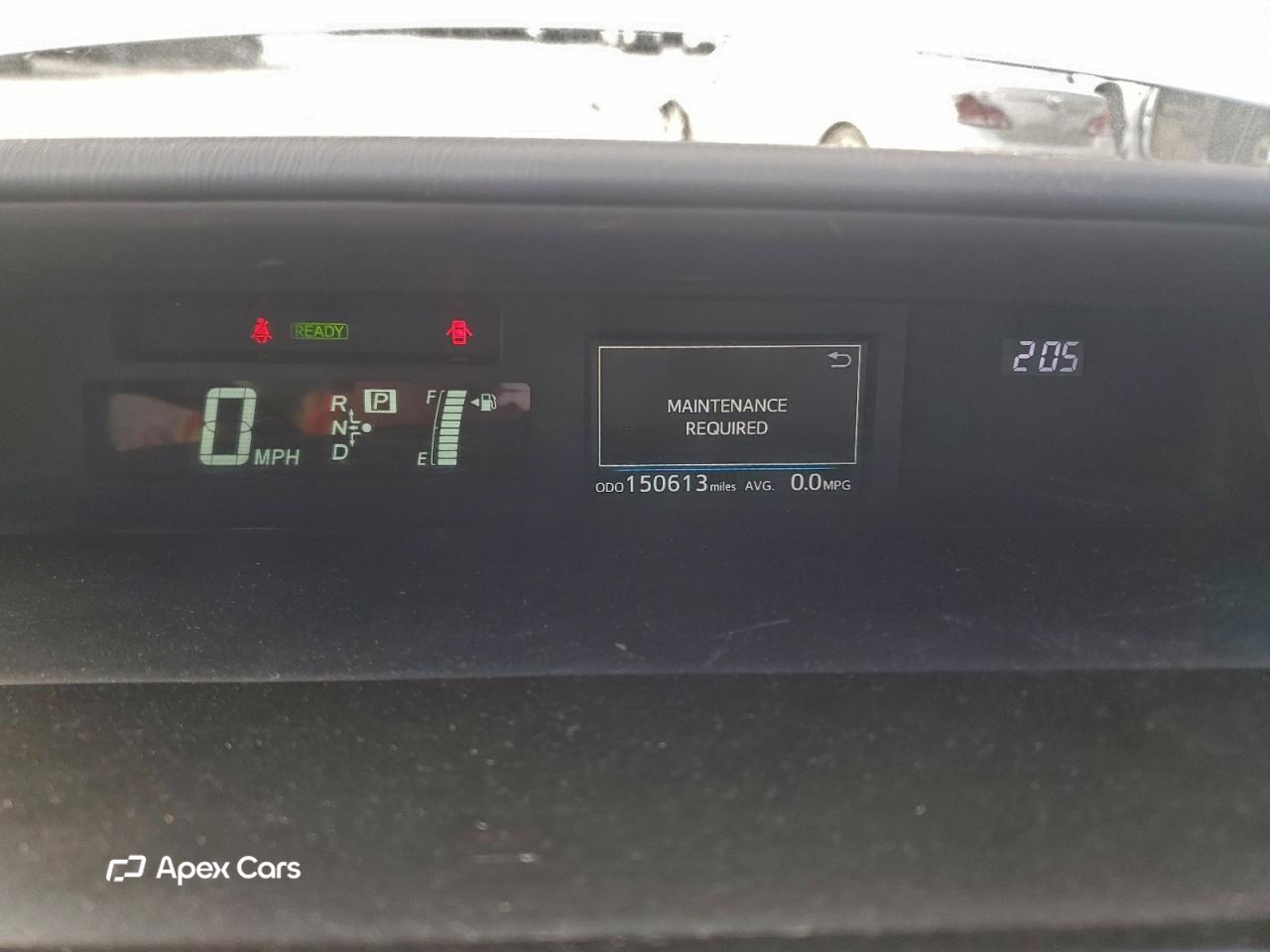 Toyota Prius v (+) 2015