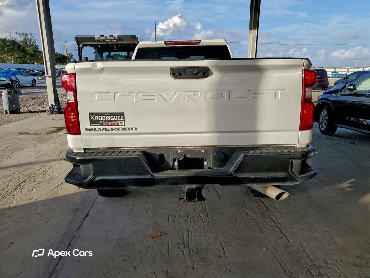 Chevrolet Silverado 2024