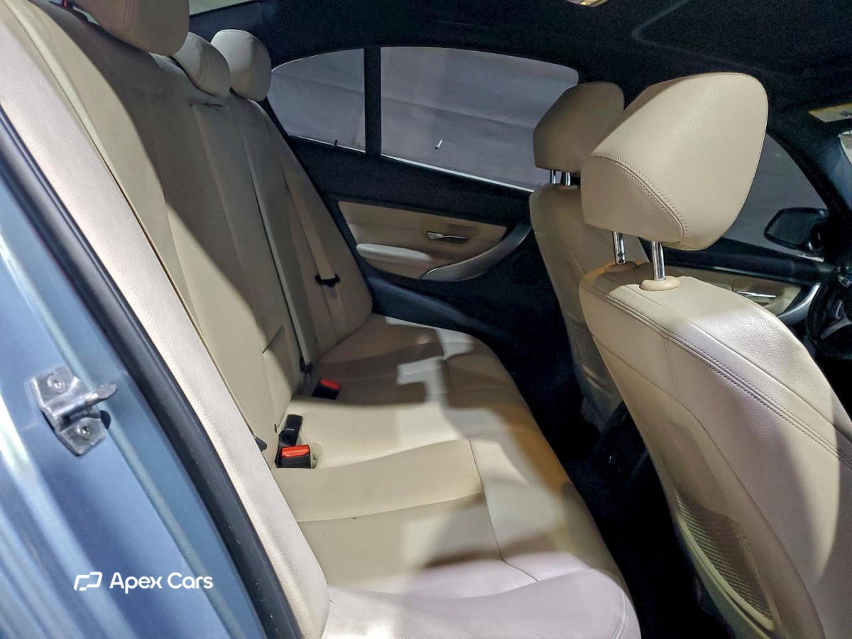 BMW Series 3 2015
