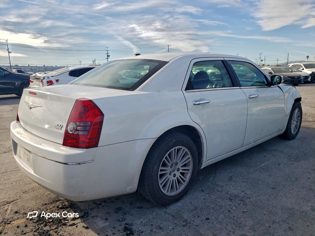 Chrysler 300 2010