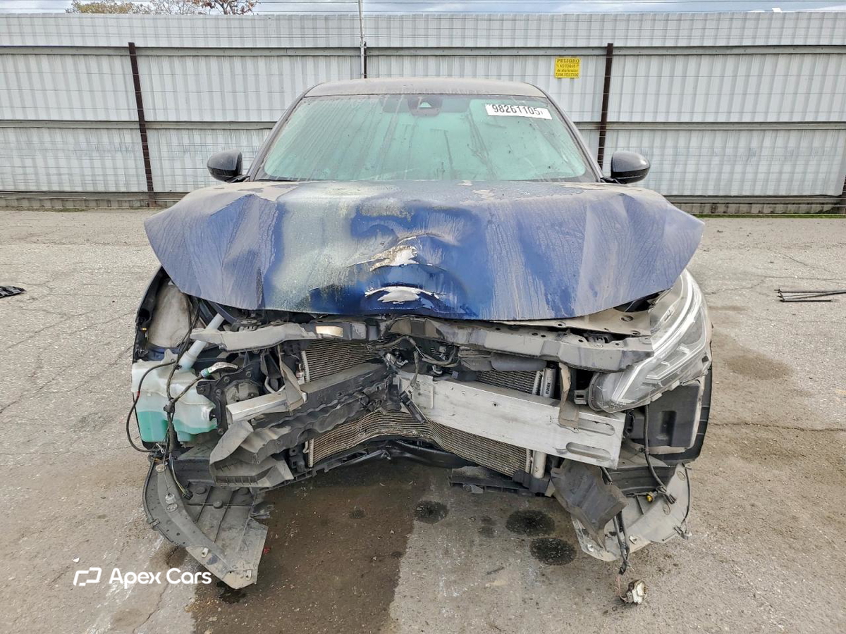 Nissan Altima 2021