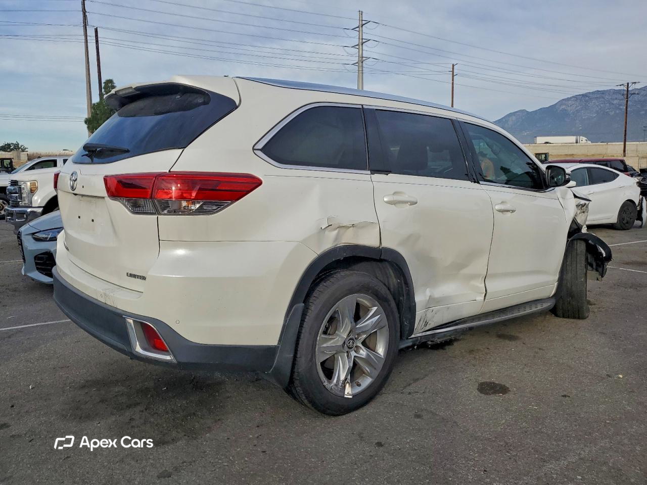 Toyota Highlander 2019