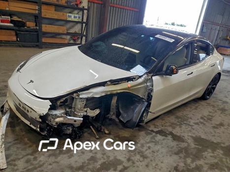 Tesla Model 3 2019 - Image 1 of 12